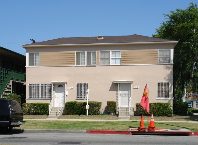 1452 S Crescent Heights Blvd in Los Angeles, CA - Building Photo - Building Photo