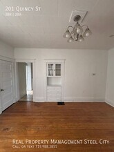 201 Quincy St in Pueblo, CO - Foto de edificio - Building Photo