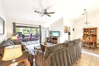 3013 Sungold Dr in Las Vegas, NV - Building Photo - Building Photo