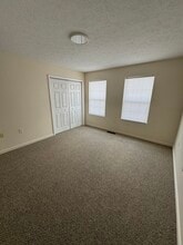 376 Woodstock Ln in Winchester, VA - Building Photo - Building Photo
