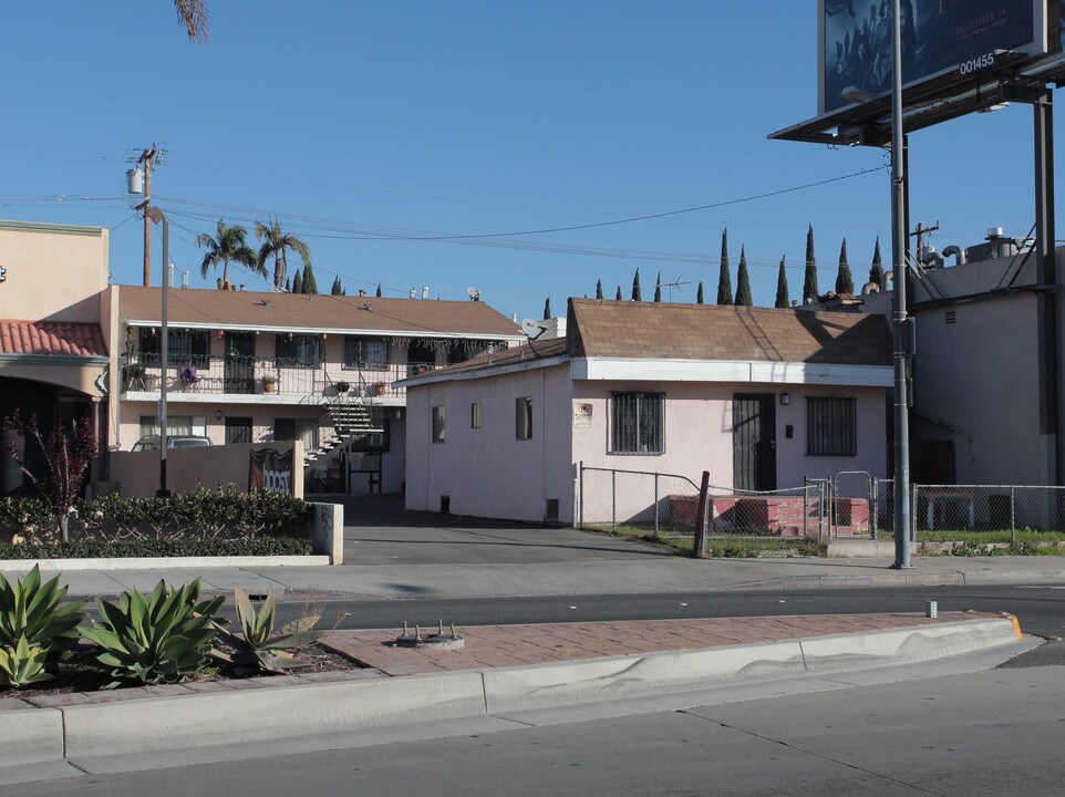 3649 Slauson Ave in Maywood, CA - Foto de edificio