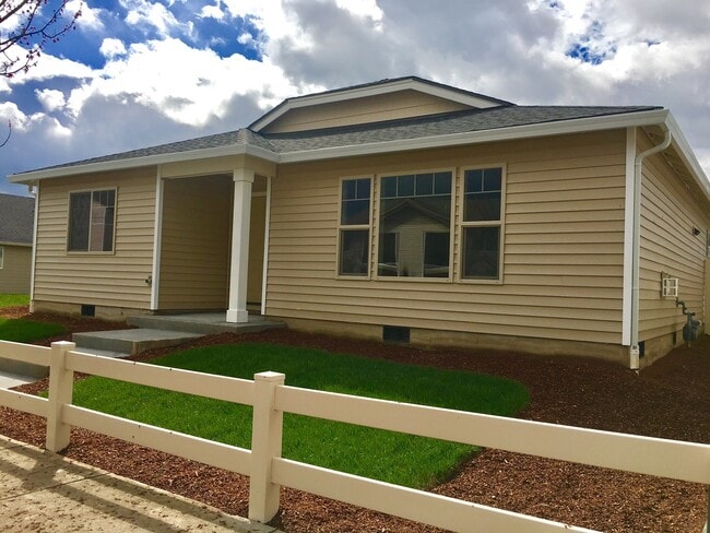 property at 606 NW 20th Ave