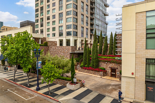 Renaissance in San Diego, CA - Foto de edificio - Building Photo