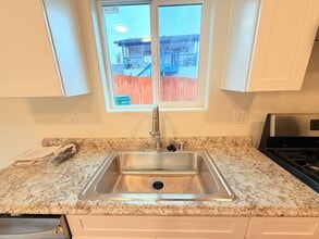 1132 Via Pavion in Orcutt, CA - Building Photo - Building Photo