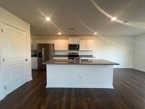 467 Cox Hollow Rd in Kingsport, TN - Building Photo - Building Photo