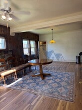 1011 E Gibbon St in Laramie, WY - Foto de edificio - Building Photo