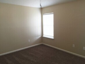 2735 Creek Ridge Dr in Green Cove Springs, FL - Building Photo - Building Photo