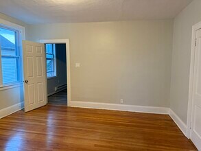150 Gold St in New Britain, CT - Building Photo - Building Photo