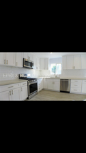 22502 Marbella Ave in Carson, CA - Foto de edificio - Building Photo