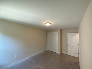 917 Hillman Ln in Mebane, NC - Building Photo - Building Photo