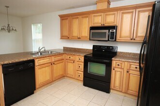 3658 Linden Cir in Valdosta, GA - Building Photo - Building Photo