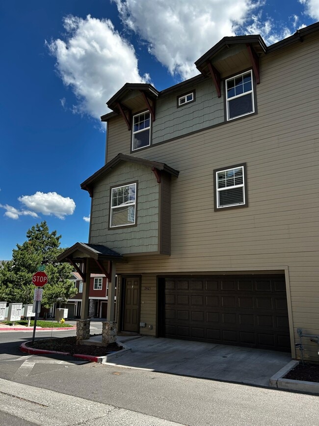 property at 2465 W Cripple Creek Dr
