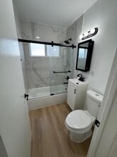 1601-1801 E 15th Street in Newport Beach, CA - Building Photo - Building Photo