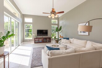 684 Cypress Green Cir in Wellington, FL - Building Photo - Building Photo