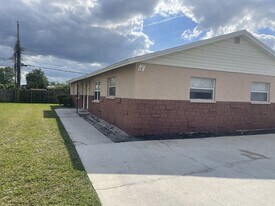 95 Lucas Rd in Merritt Island, FL - Building Photo