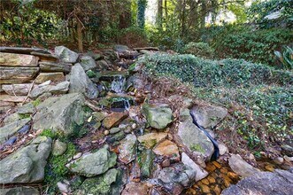 2311 Pembrook Pl NE in Atlanta, GA - Building Photo - Building Photo