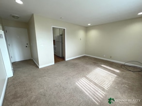 4 Maple Ave in South San Francisco, CA - Building Photo - Building Photo