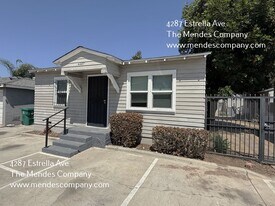 4287 Estrella Ave in San Diego, CA - Building Photo
