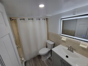 96 Hallock Landing Rd in Rocky Point, NY - Building Photo - Building Photo