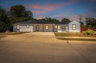 5831 Dana Dr in Haltom City, TX - Building Photo - Building Photo