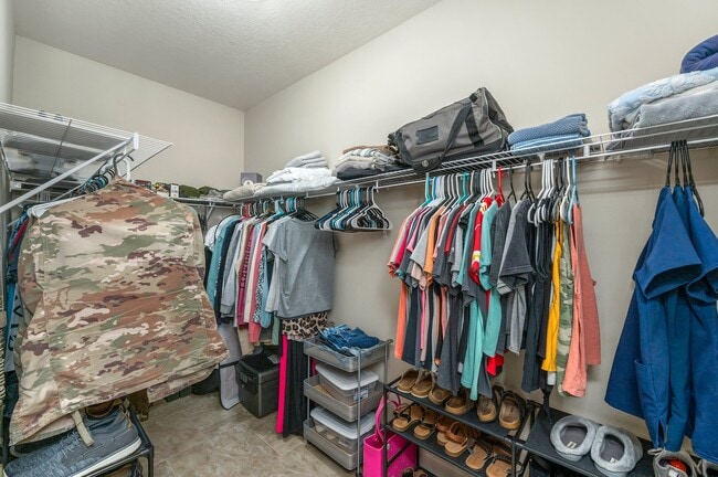 2137 Janet St in Navarre, FL - Building Photo - Building Photo
