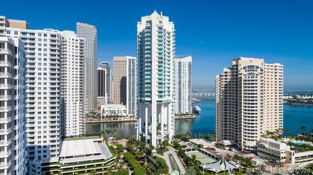 900 Brickell Key Blvd, Unit 2305 in Miami, FL - Foto de edificio
