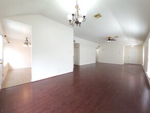 19611 Cypress Bough Dr in Katy, TX - Building Photo - Building Photo