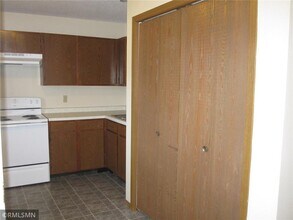 1380 Heritage Dr in New Richmond, WI - Building Photo - Building Photo