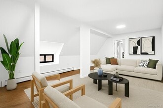 100-05 69th Ave in Queens, NY - Building Photo - Building Photo