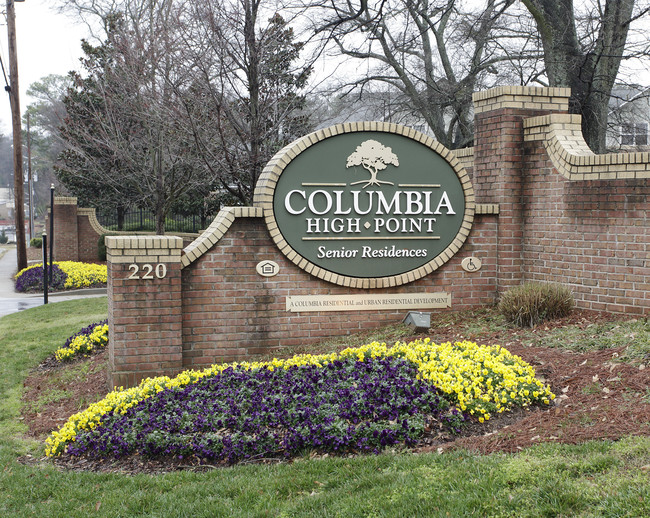 Columbia High Point in Atlanta, GA - Foto de edificio - Building Photo