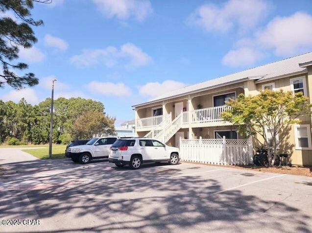 property at 3604 Betsy Ln