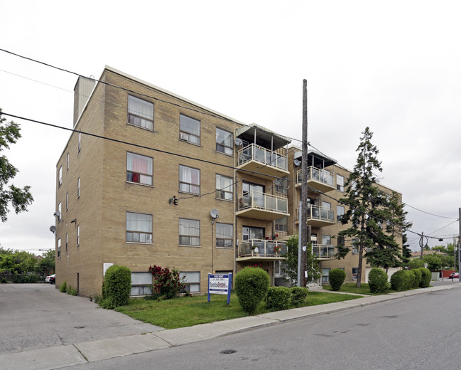 178 Locksley Ave in Toronto, ON - Building Photo - Primary Photo