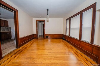 189 Stevenson St-Unit -2 in Buffalo, NY - Foto de edificio - Building Photo