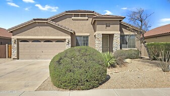 17586 W Agave Ct in Goodyear, AZ - Building Photo
