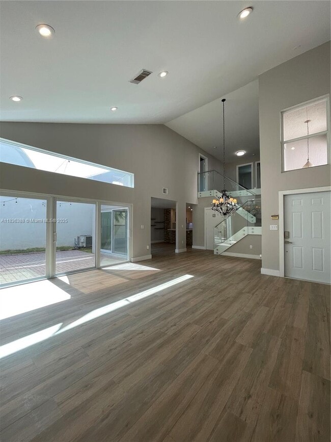 1125 Papaya St in Hollywood, FL - Building Photo - Building Photo