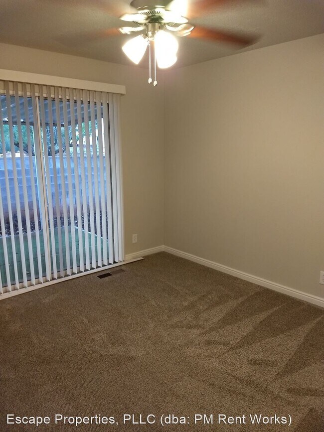 438 N Stone Mountain Dr-Unit -#4 in Saint George, UT - Foto de edificio - Building Photo