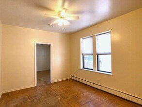 2700 John F. Kennedy Blvd in Jersey City, NJ - Building Photo - Building Photo