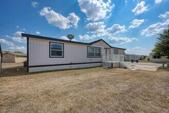 120 Silver Peak Dr in San Marcos, TX - Building Photo - Building Photo
