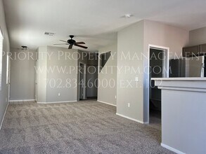 8796 Duncan Barrel Ave in Las Vegas, NV - Building Photo - Building Photo