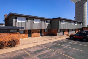 Courtyards At Monterey in Lubbock, TX - Building Photo