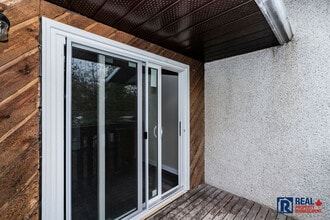 7306 Patterson Dr in Grande Prairie, AB - Building Photo - Building Photo