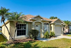 7789 Pine Fork Dr in Orlando, FL - Building Photo
