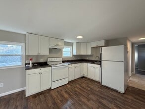 303 Anderson St in Greeneville, TN - Building Photo - Building Photo