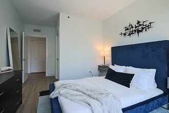 848 W Van Buren St in Chicago, IL - Building Photo - Building Photo