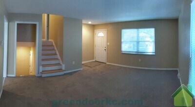 503 S Cardinal Dr in Olathe, KS - Building Photo - Building Photo