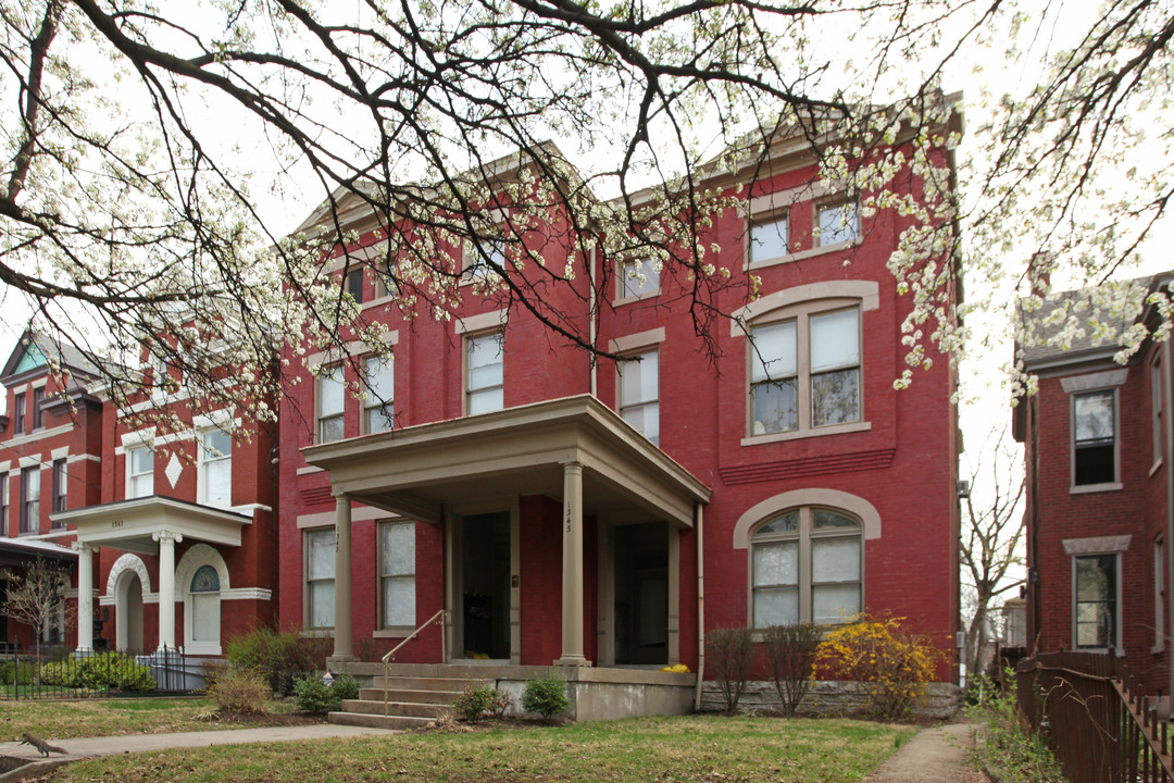 1343 S 2nd St in Louisville, KY - Building Photo