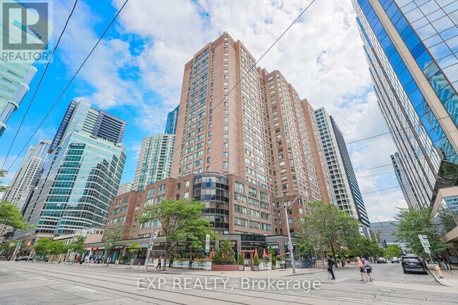 property at 633-633 Bay St.
