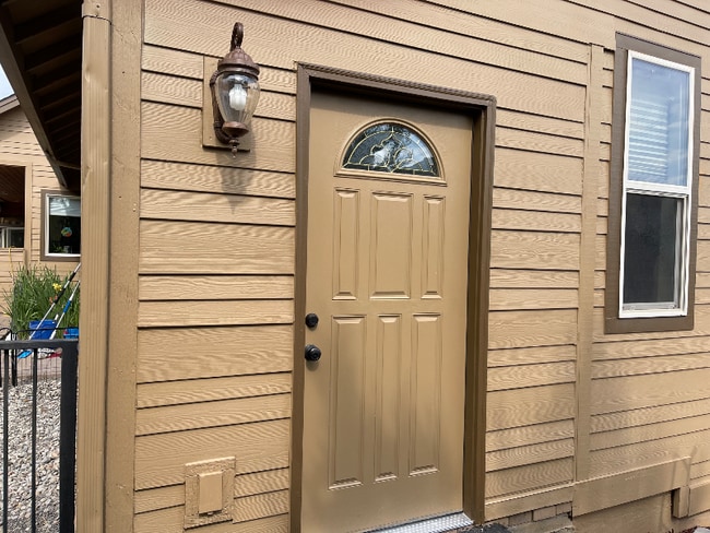 property at 1485 Murrelet Dr