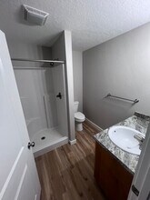 2909 White Rock Rd in Carthage, MO - Building Photo - Building Photo