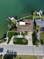 301 22nd St in Belleair Beach, FL - Building Photo